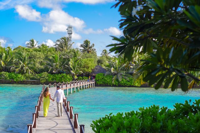 Ultra-Luxury East Africa Safari & Seychelles Honeymoon